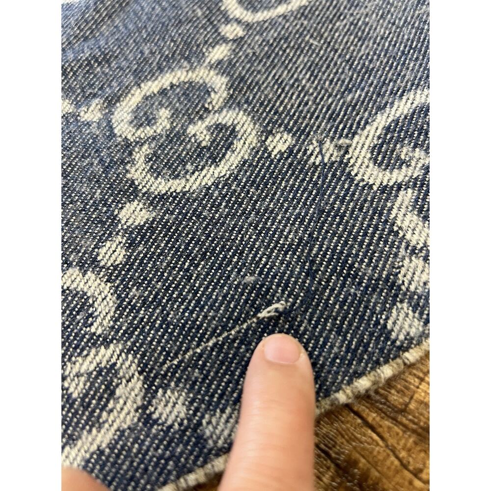 GUCCI Jacquard GG Pattern Reversible Wool Scarf In Blue & Brown Made In Italy - Picture 11 of 11